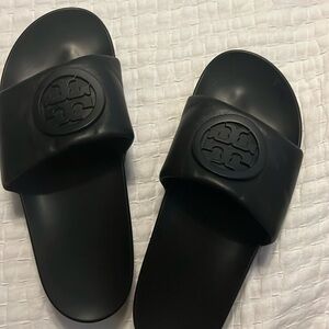 Tory Burch Slides Size 9